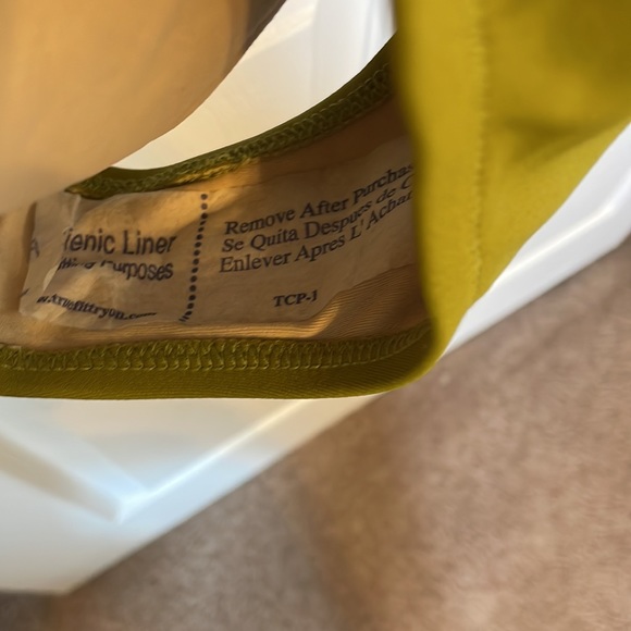 J. Crew One-Piece Bathing Suit, olive 🫒/ army green,plunging v neck - Picture 10 of 14